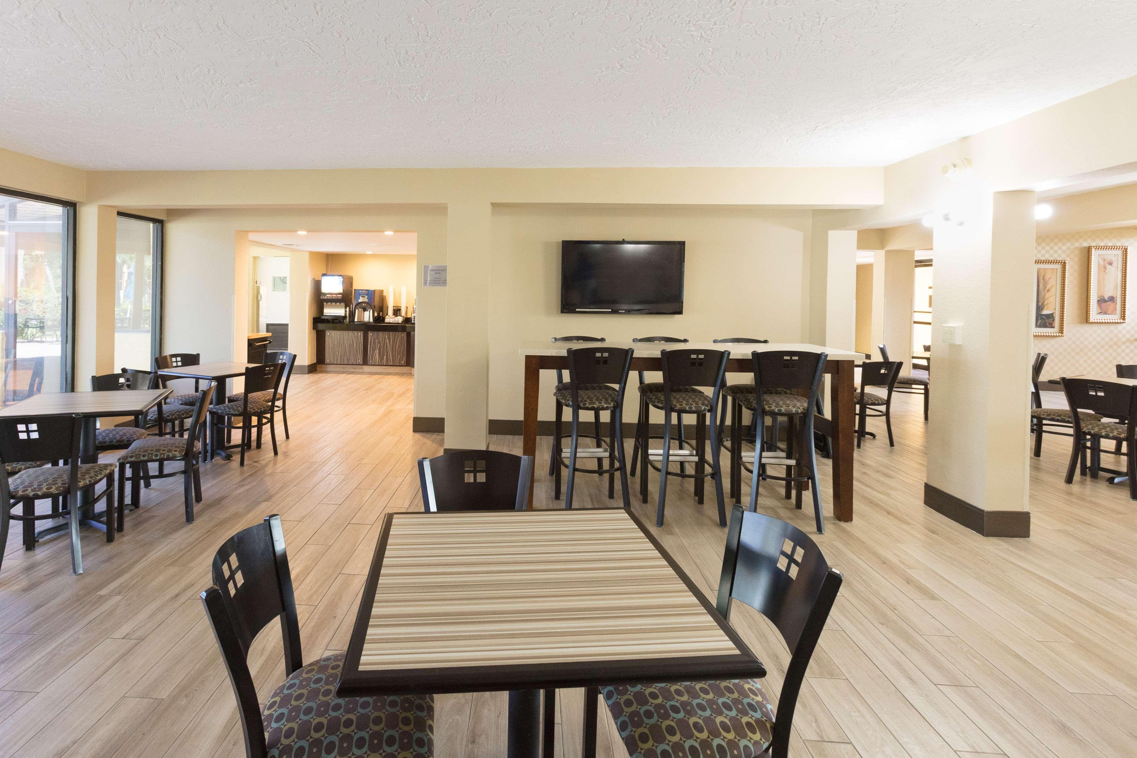 Best Western International Speedway Hotel Daytona Beach Exterior foto